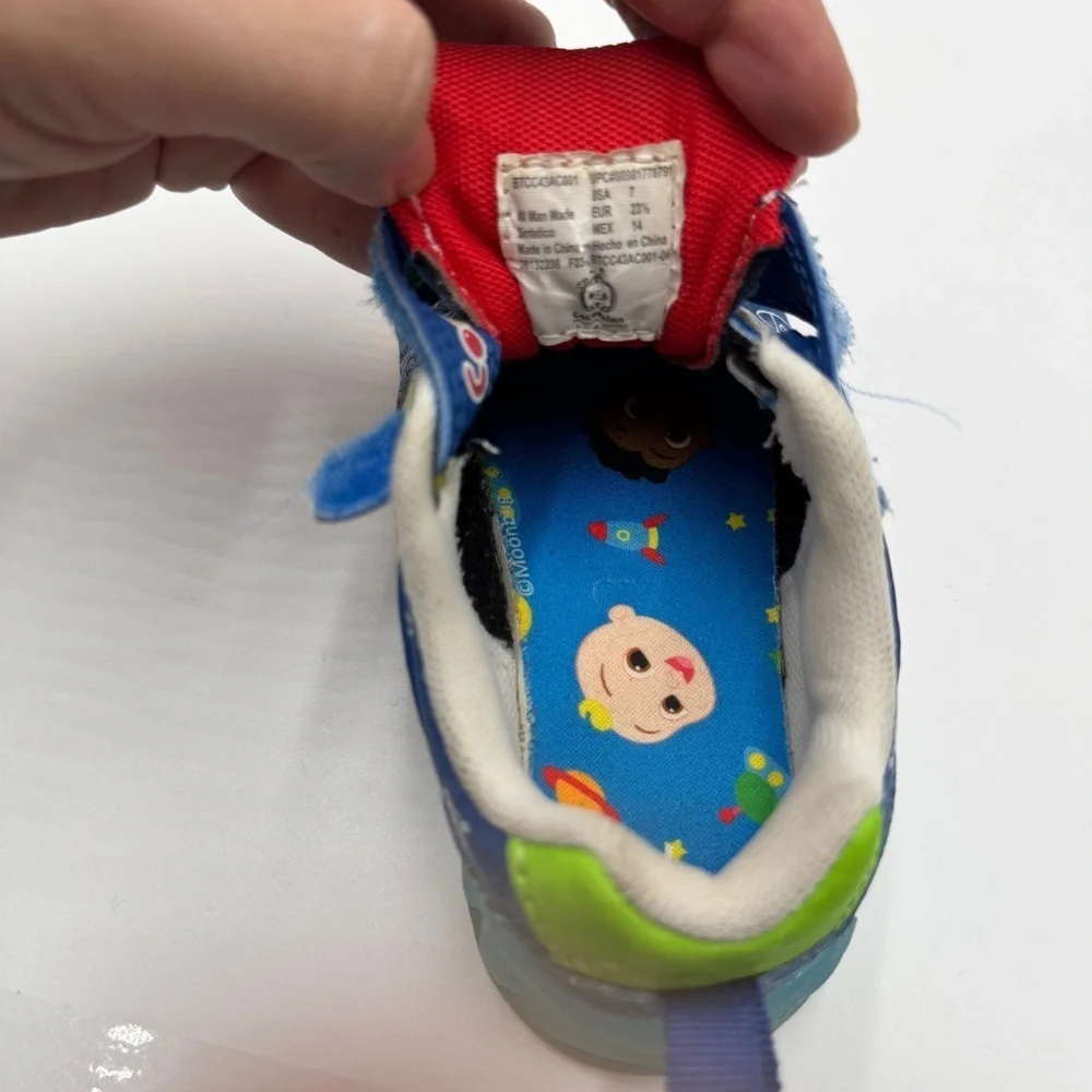 Cocomelon Blue and White Light Up Toddler Sneakers with Velcro Strap
